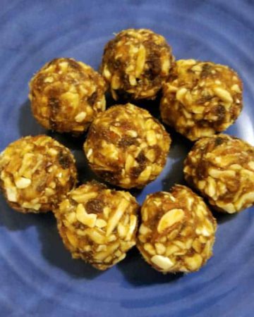 Dry Fruit Laddu