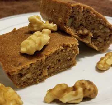 Banana Walnut Cake